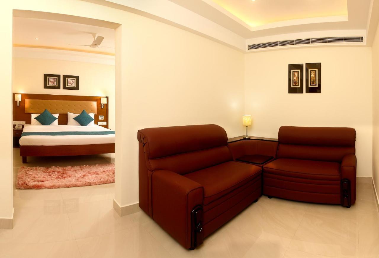 Vishnu Inn Guruvāyūr Екстериор снимка