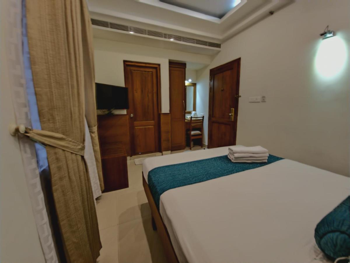Vishnu Inn Guruvāyūr Екстериор снимка