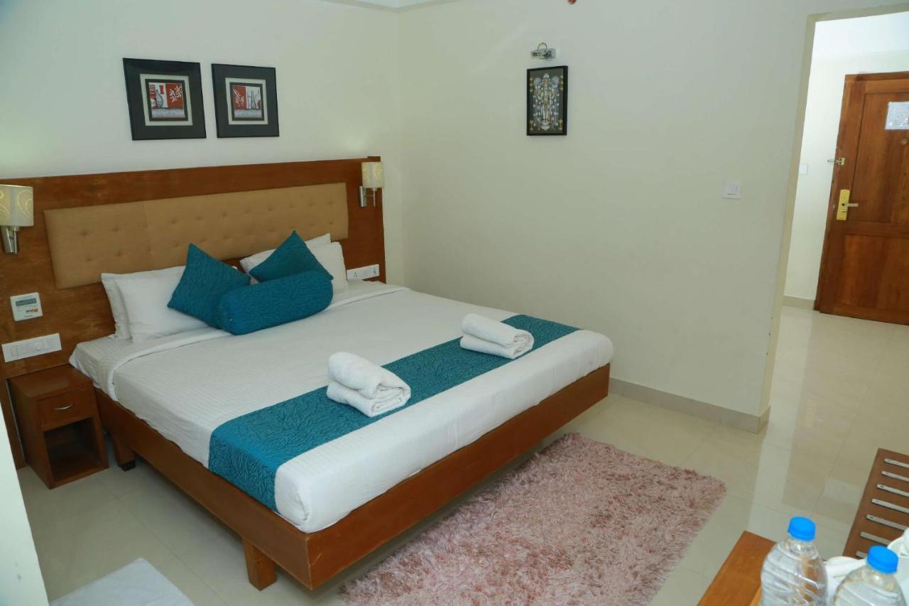 Vishnu Inn Guruvāyūr Екстериор снимка