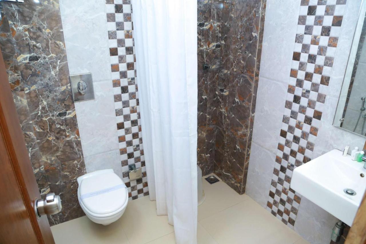 Vishnu Inn Guruvāyūr Екстериор снимка
